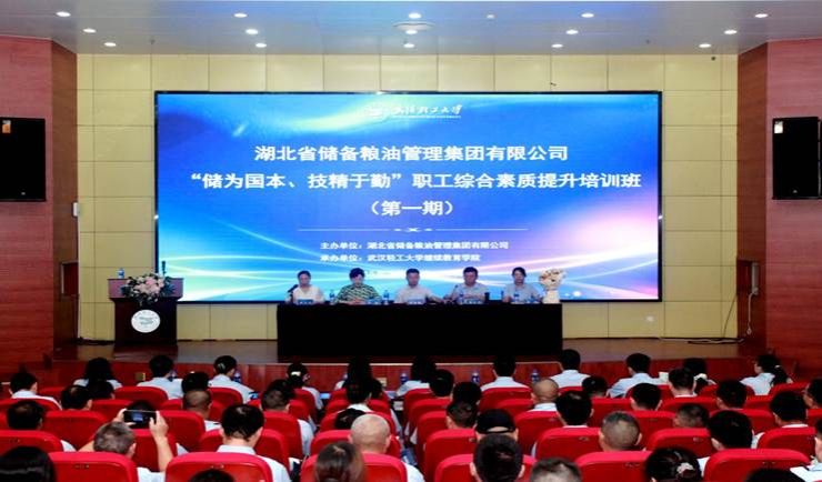 a0ab2937fa8cf9ff91977f8f792a1ef