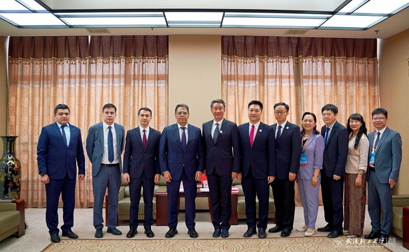 B0EB9A104F097B9E0E86D0797FA_932E0321_1624E