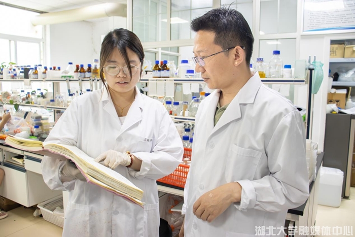 3D789F471C98ADF57C4660CA2BE_9C2B5388_3830E